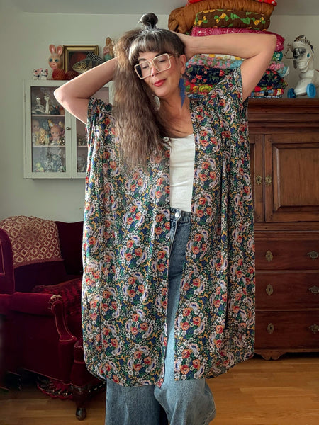 Sjok / kaftan i blommig chiffong