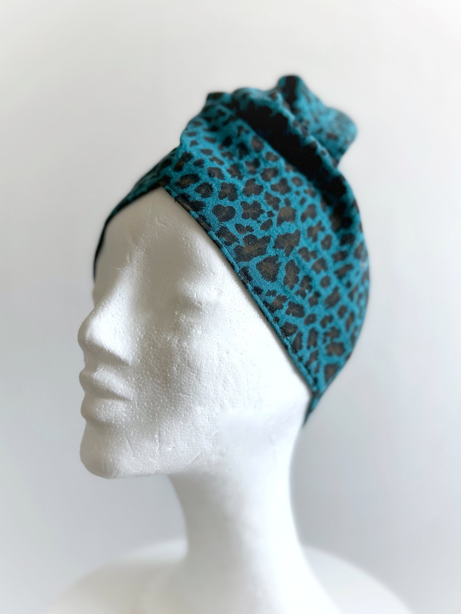 Turban, petrol leopardmönster