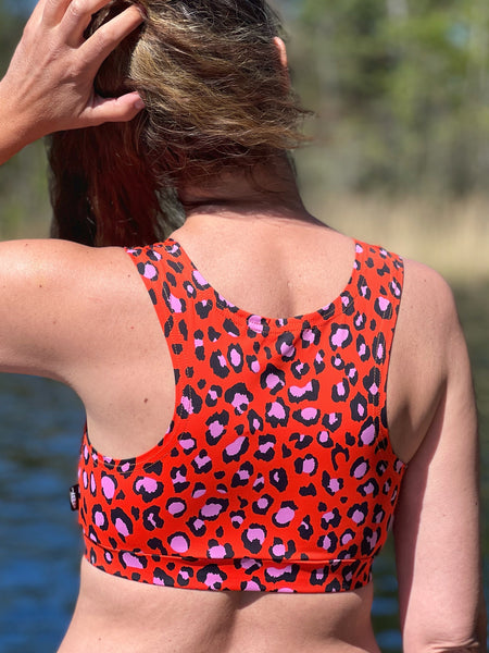 Bikini topp röd med leopardmönster